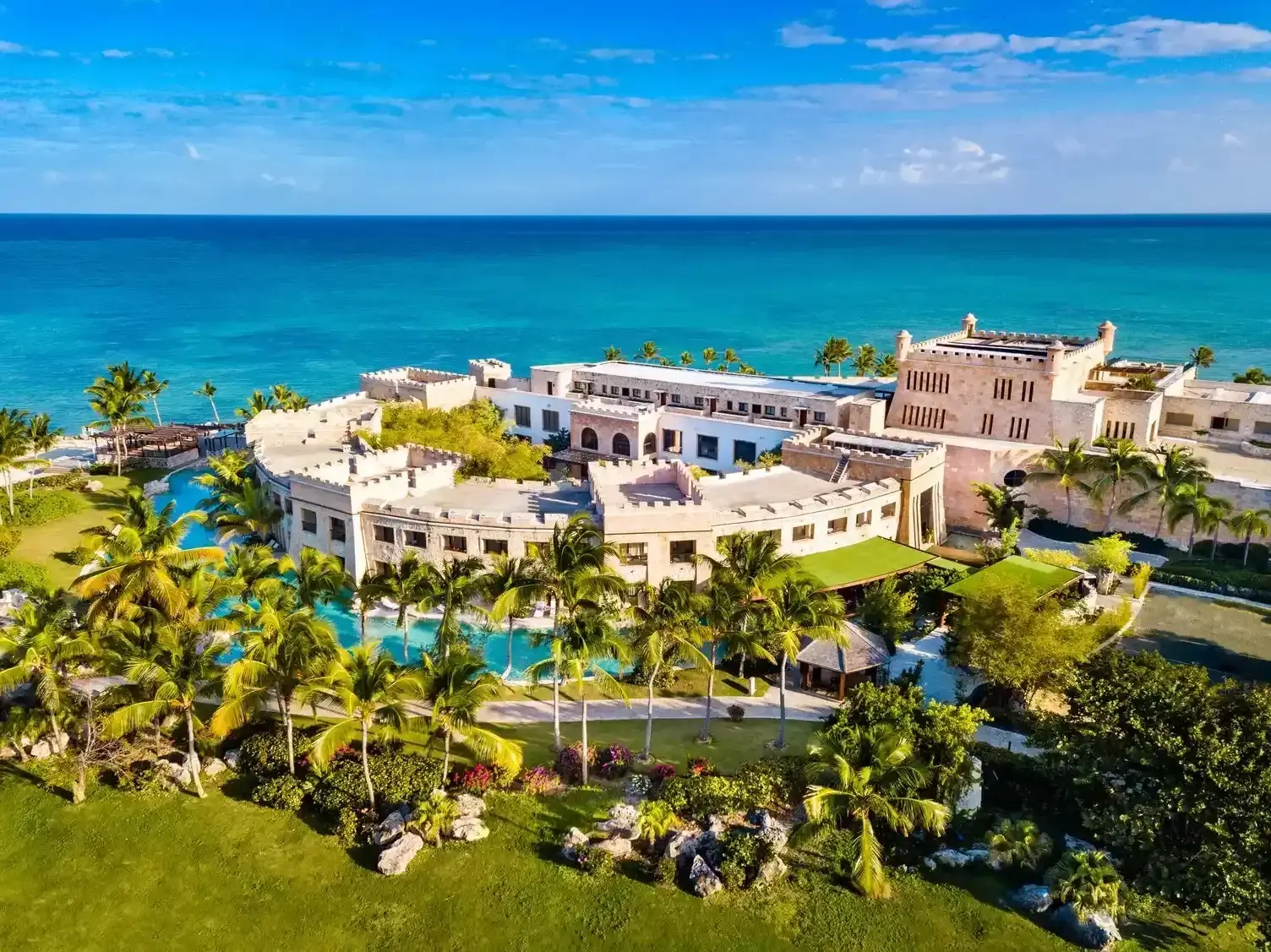 From Santo Domingo Airport to Sanctuary Cap Cana: All options explained